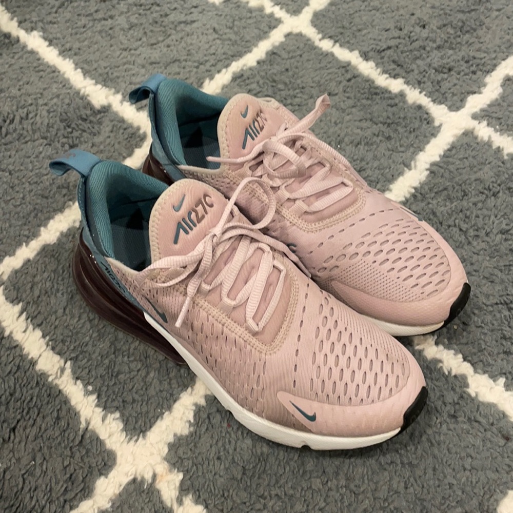 NIKE 270 AIRMAX